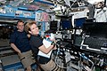 Poste de travail dans la station spatiale internationale