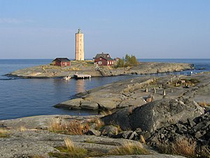 Hängebrücke, Leuchtturm und Anlegestelle von Söderskär, 2005