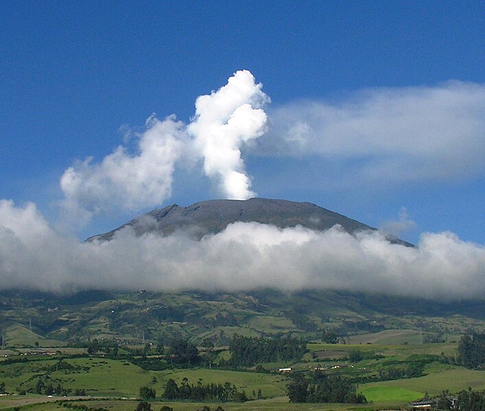 Fil:Volcán Galeras (cropped).jpg