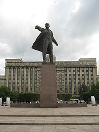 莫斯科广场列宁像（圣彼得堡）