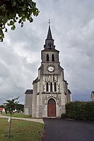 Tour-clocher de l'église de Seur.