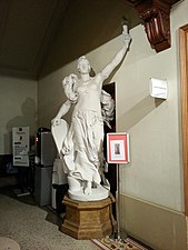 Statue Allégorie de la République d'Alfred Lenoir.