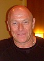 Corbin Bernsen interpretat Henry Spencer