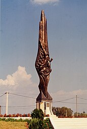 Les Martyrs (1990), bronze, 12 m, Tunis.