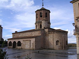 Iglesia Almazán (Soria).jpg