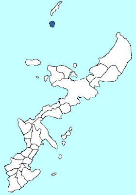 Izena-jima au large d'Okinawa hontō.