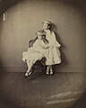 Julia et Ethel Arnold in 1872 par Lewis Carroll