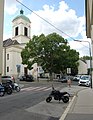 Kardinal-Innitzer-Platz mit Döblinger Pfarr­kirche