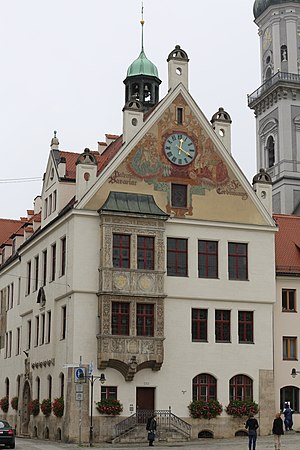 Rathaus (Vorderfront)