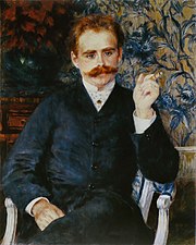 Albert Cahen, cheveux roux, sourcils épais, moustache fournie et de même couleur, est peint de face, assis dans un fauteuil à accoudoirs garni d’une tapisserie à dessins bleus semblable à celle qui orne le mur de fond. Il est vêtu d’un costume bleu foncé qui laisse voir une chemise à col droit et de petits motifs bleus. Le bras gauche est appuyé sur l’accoudoir et la main dressée à hauteur de l’épaule tient entre l'index et le majeur un porte-cigarette muni d’une cigarette encore allumée. Le bras droit est posé sur une jambe.