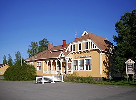 Das denkmalgeschützte Bahnhofsgebäude