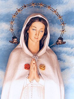 Socha Panny Marie pod názvem Růže tajemná v kapli zjevení v Montichiari-Fontanelle (Itálie)