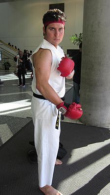 Ryu cosplayer at FanimeCon 2010-05-29.JPG