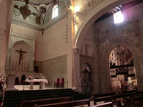 Interior de la Basílica de Santa María.