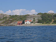 Dele af bebyggelsen på Sandø mod Sandøsund og Hvasser Foto: Karl Ragnar Gjertsen, 2006