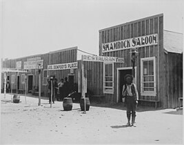 «Shamrock Saloon» в 1905 р., Газен, Невада.