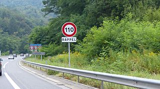 A 110 km/h speed limit (recall) on motorway A43 autoroute through the French Alps