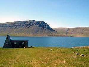 Im Fossfjörður