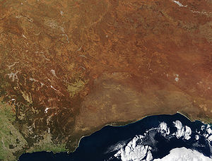 Австралия.A2002231.0145.250m NASA Nullarbor.jpg