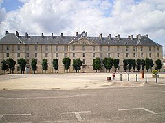 Vue sur la caserne Thiry.