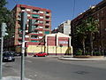 Aquí confluyen la calle del Doctor Nicasio Benlloch y la avenida de Burjasot. Se conservan algunas casas bajas.