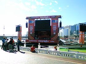 Écran géant au :Darling HarbourDarling Harbour de Sydney, 2010