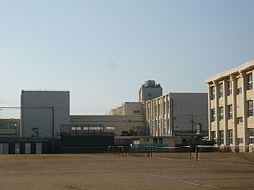 旧串本高等学校（現在の串本古座高等学校串本校舎）