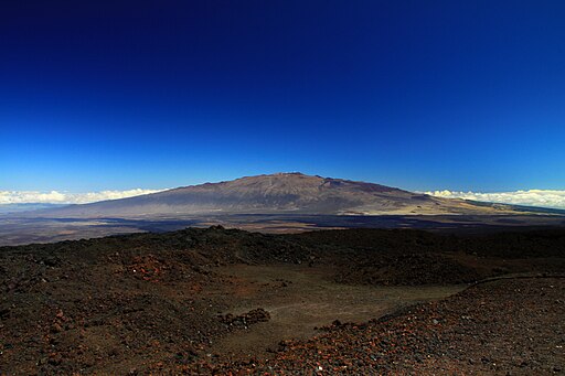Mauna Kea from Mauna Loa Observatory, Hawaii - 20100913