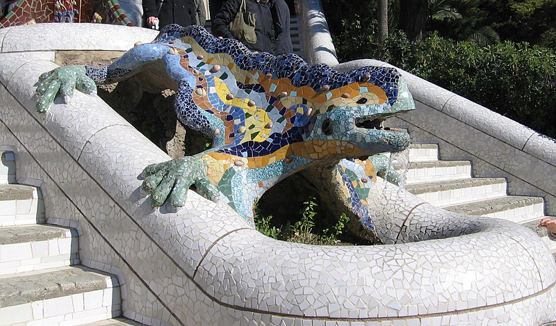 File:Parc Güell Dragon Restored.jpg