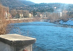 Tresa on osan matkaa Sveitsin ja Italian rajajoki.