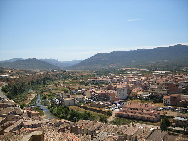 Anvista de Val de Robres dende lo suyo castiello-palacio