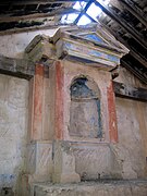 Vista interior del testero de la ermita de San Pedro en El Cuervo (Teruel), con detalle del artesonado neoclásico.