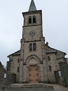 Ang Simbahan sa Saint-Martin sa Limouze, sa Dreelle