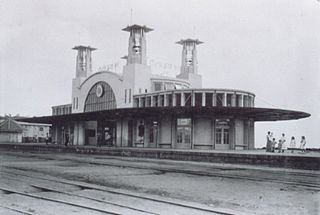 Estação Mairinque, a primeira arquitetura de concreto armado do Brasil (1910).