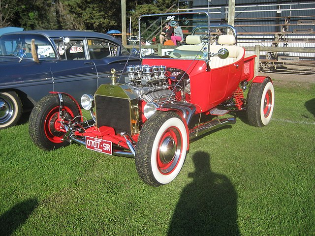 FileFord Model T Bucket Hot Rodjpg