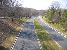 The Clara Barton Parkway in Maryland IMG 2237 - Clara Barton Pkwy at NSWC (looking west).JPG