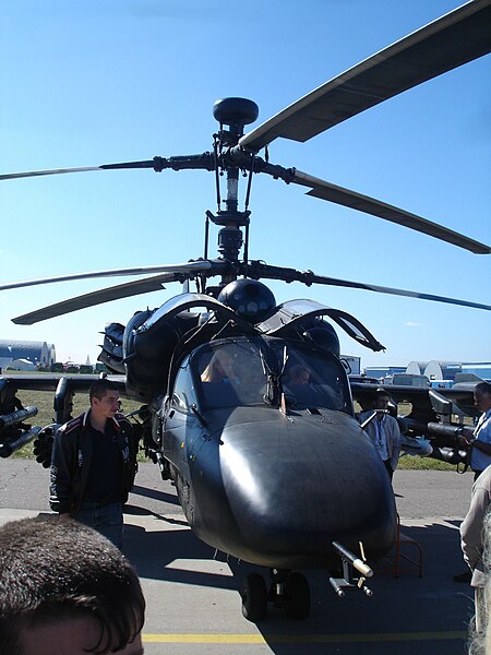 http://upload.wikimedia.org/wikipedia/commons/thumb/1/10/Kamov_Ka-52_MAKS_2005_2.jpg/450px-Kamov_Ka-52_MAKS_2005_2.jpg