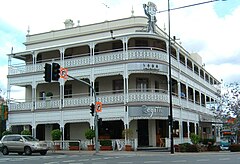 Regatta Hotel.JPG