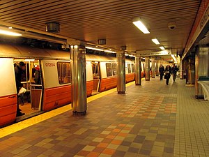 Southbound Orange Line train at DTX.JPG