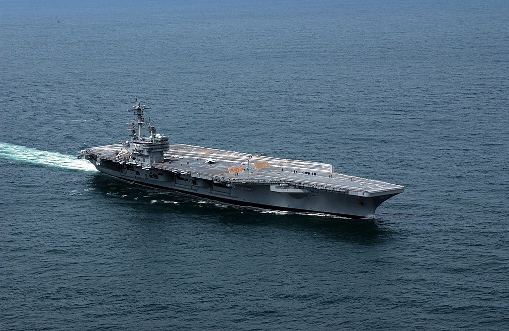 1024px-USS_George_H.W._Bush_%28CVN-77%29