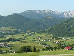 Höllengebirge od jezera Vordere Langbathsee