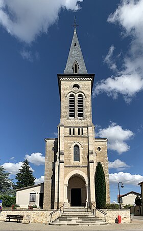 Vue de l’église de Tramoyes.