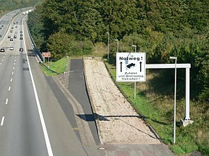 Een noodstopstrook voor vrachtwagens bij de Werratalbrücke (2006)