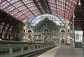 Amberes, la estación de Antwerpen—Centraal desde plataforma 4