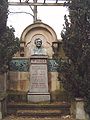Grabmal des Chirurgen und Leiters der Bonner Universitätskliniken Karl David Wilhelm Busch
