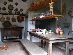 Kitchen—this was not included in the original design, which likely would have had an exterior cocina