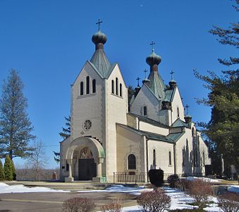 Манастир Светог Саве у Либертивилу, у Илиноису. Подигнут је 1927. године. Градњу манастира иницирао је и спровео први српски епископ у Америци Мардарије Ускоковић. У време када је саграђен, манастир је био седиште тек основане Америчко-канадске епархије
