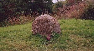 Photo of Clan Fraser's gravestone located on t...