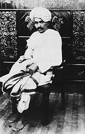 170px-Gandhi_Kheda_1918.jpg