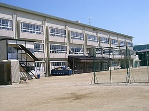 河内長野市立長野中学校